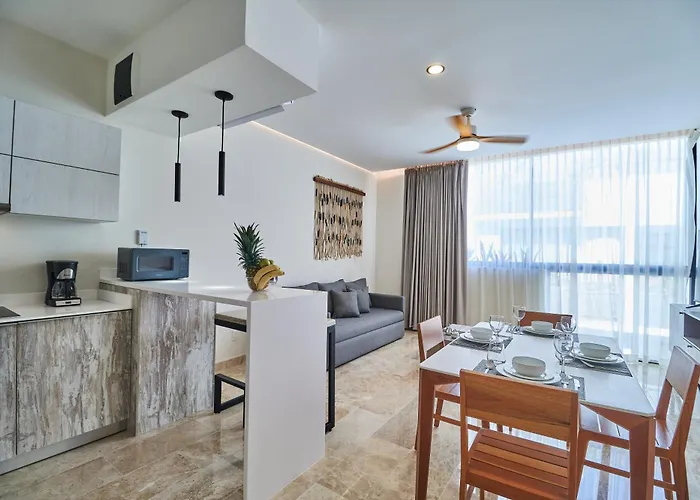 Apartamento Luxury 2 Story Penthouse With Private Pool, Gym & Rooftop *
